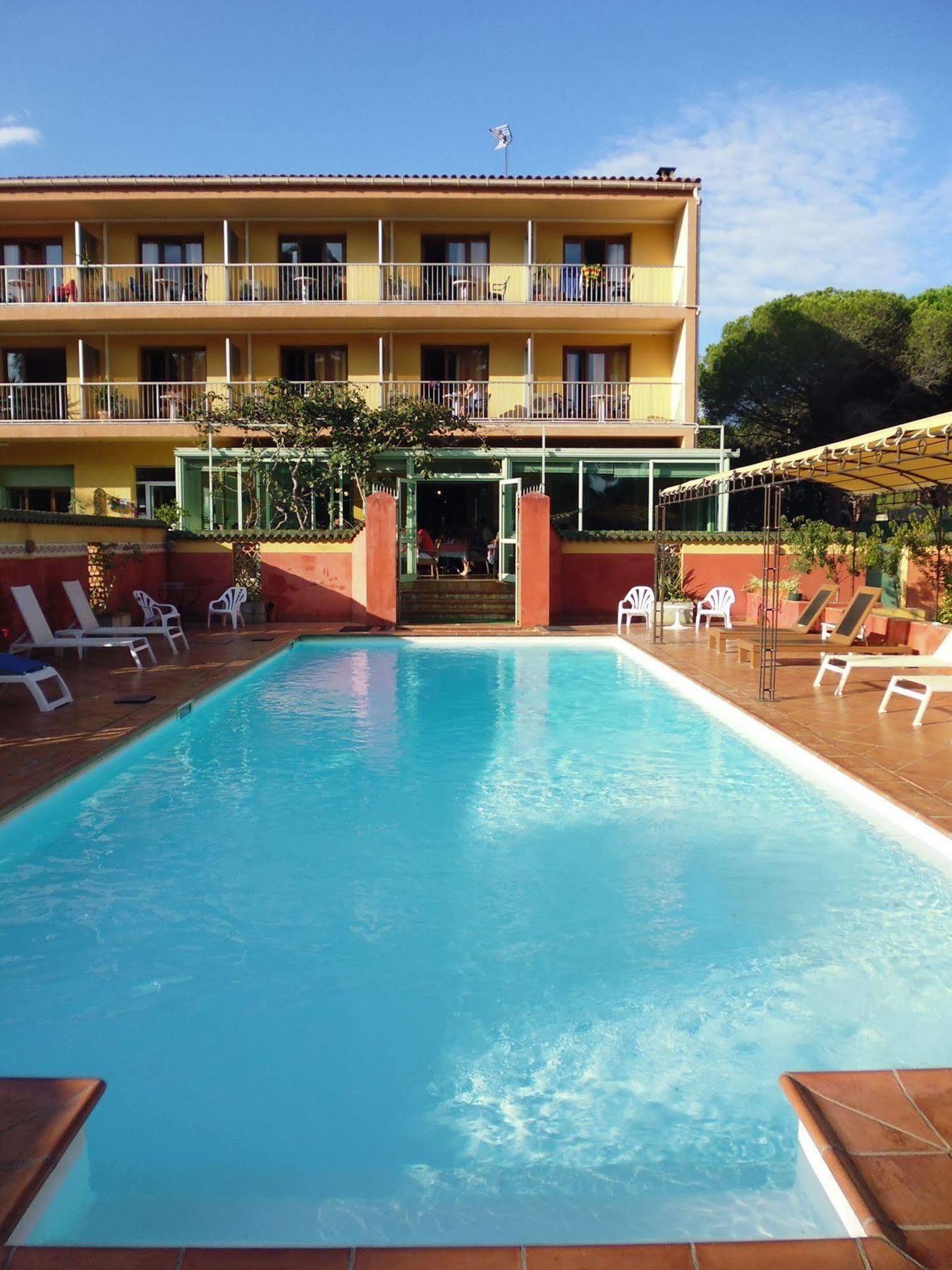 Hotel Cyrnea Calvi  Exteriér fotografie